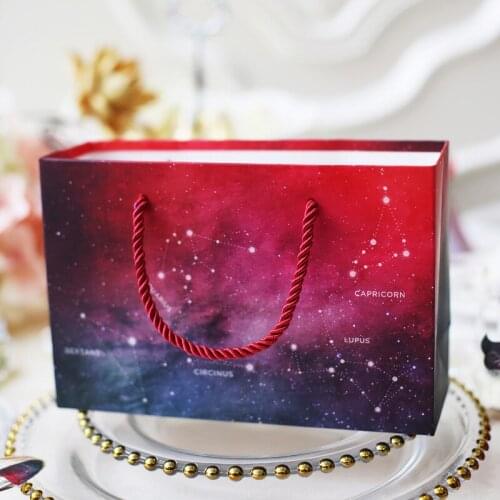 Free Ship 10PCS 14*7.5*21cm Star Simple Gift Bag Upscale Gift Box Paper Bag Handbag Married Valentines Day Gift Gift Bag