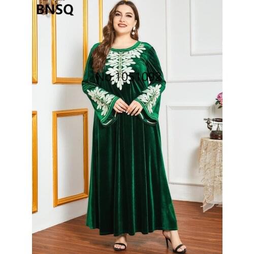 Muslim women long sleeves velvet embroidery Dubai Dress maxi abaya jalabiya islamic women thick robe kaftan Moroccan