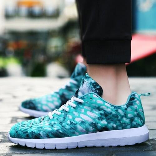 MAYLEN HUGHES Men Shoes 2018 Summer Sneakers Breathable Men Casual Shoes Lace Up High Quality Flat Mesh Shoes Plus Size 35-45