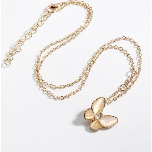 Retro Cats Eye Stone Butterfly Insect White Shell Pendant Golden Alloy Choker Necklace for Women