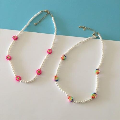 Lovely White Acrylic Pearl with Colorful Polymer Clay Smile Emotion Flower Charm Strand Necklace For Women Girl Pretty Jewelry