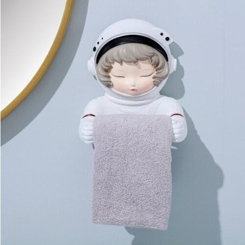 Creative Astronaut Tissue Box Resin Girl Roll Paper Tube Craft Decoration Bathroom Non-perforated Tissue Rack Cute Kitchen Rack