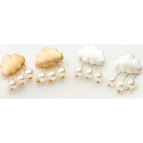 Tiny gold cloud shape charm with triple dangle pearl bead rain charms push back chic dangle earring for women girl