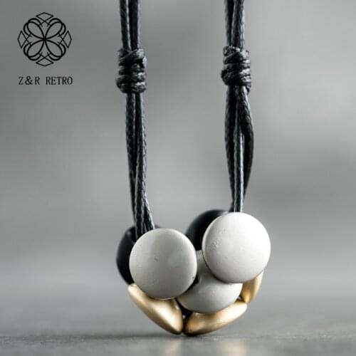 Long Necklace for Women Vintage Jewelry Rope Chains Round Statement Accessories Zinc Alloy Decoration Fashion Suspension Chokers