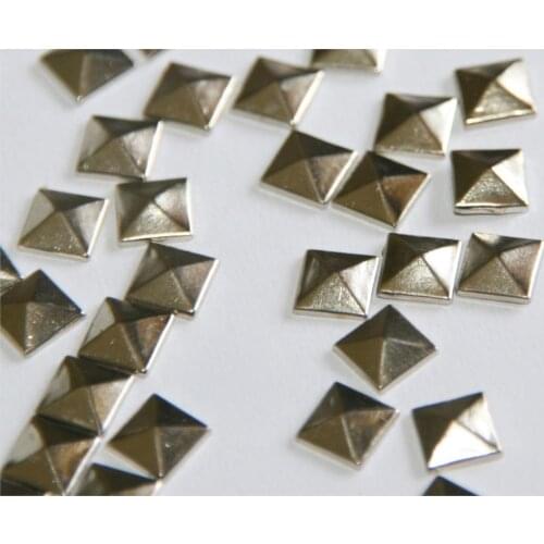 Hot 100pc Hotfix Iron On, 7mm Silver Pyramid Studs - 1/4"" Glue on Studs
