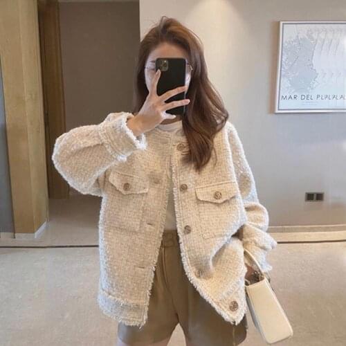 Newest Fashion Designer Beige Tweed Jacket Womens Autumn Winter Temperament Long Sleeve O Neck Tassel Elegant Outwear