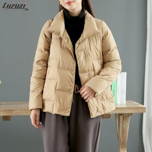 Luzuzi 2021 Stand-up Collar Simple Lightweight Down Jacket Winter Women Loose Thin White Duck Down Short Coat Female Warm Parkas