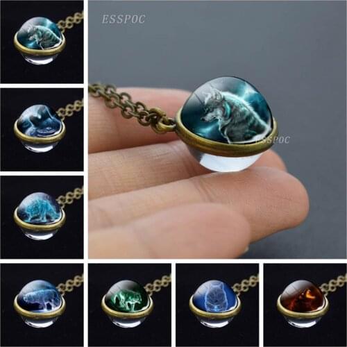 Wolf Sphere Ball Glass Necklace Wolf Double Side Glass Ball Pendant Necklace Valentines Day Gifts for Women Fashion Accessories