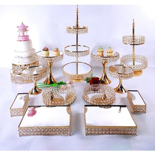 6-8pcs Gold Cake Stand Set Wrought Iron Exquisite Cupcake Rack Base Dessert Wedding Party Table Candy Bar Table Decor