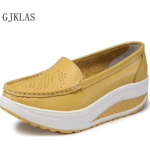 Slip on Wedges Shoes for Women Fashion Platform Shoes 41 Plus Size Women Loafers Platforms Ladies Sport Leather Casual Shoes