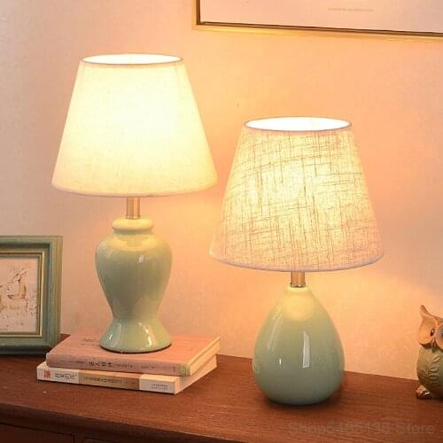 European Retro Ceramic Table Lamp Bedroom Bedside Living Room Study Lighting Modern Fabric Lampshade Desk Lamp Home Art Decor