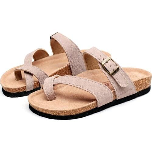 Leather Soft Wood Slippers Casual Men and Women Toe Beach Cool Tow Lovers Big Size Cold Slippers 2021 Summer Antiskid
