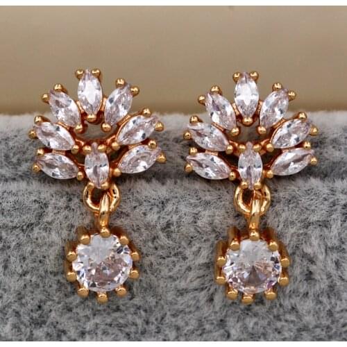 New Trendy Stud Earrings for Womens Gold Color Earring with waterdrop Zircon Jewelry for Party Wedding Anniversary Gift