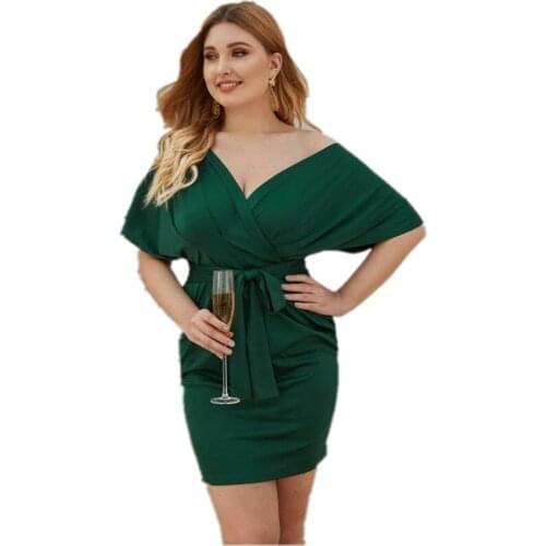 Short-Sleeved Miniskirt 2021 Summer New Large Size Womens Fashion V-Neck Dress Slim Package Hip Nightclub Party Dress