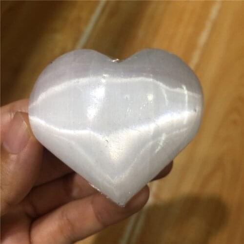 1pcs beautiful natural stones and minerals white gypsum heart shape stone healing crystals as gifts for Saint Valentines Day
