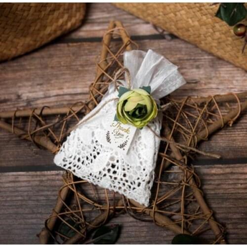 Finelot MultiJoy Gift Wrapping