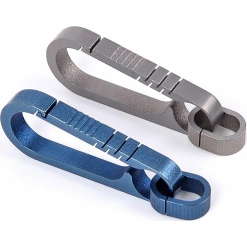 Hot selling Mens Titanium Alloy Keychains Car Key Waist Keychain Pendant Hanging 55mm 55LB load capacity backpack buckle