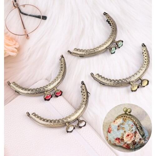 DIY Vintage Embossing Head Coin Purse Frame High Quality Metal Clasp Closure Clutch Bags Parts DIY Wallet Accessaries