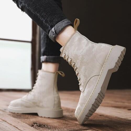 Zapatos De Hombre Casual Shoes Casual Leather Men Mens Slip On 2020 Fashion Hot Sneakers Man Shoe Boots Sport Leisure