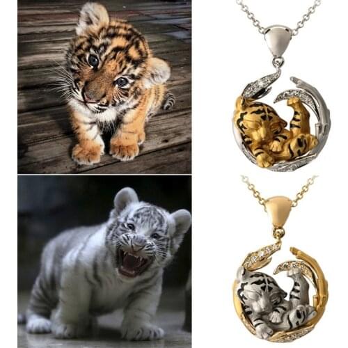 Fashion Two-tone Tiger Baby Pendant Necklace Cute Charm Animal Necklace Fashion Silver Color Chain Men Women Jewelry