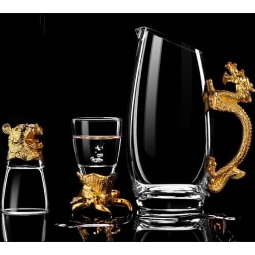 A Set Of Household Crystal Glass 12 Zodiac White Wine Glasses Decanter Set Restaurant Party Wine Glass Chinese Retro Wine Set