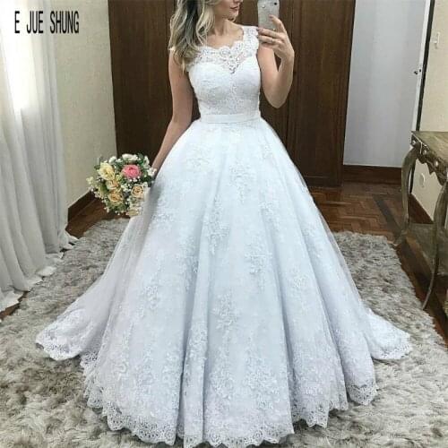 E JUE SHUNG Charming White Lace Wedding Dresses Cap Sleeve Scoop Buttons Back Wedding Bridal Gowns Vestido De Noiva