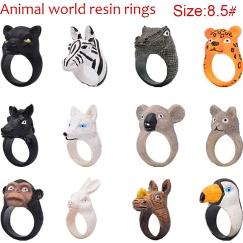 2021 New Animal World Animals Resin Acrylic Creative Head Round Rings Zebra Koala Panther Crocodile For Men Jewelry Travel Gifts