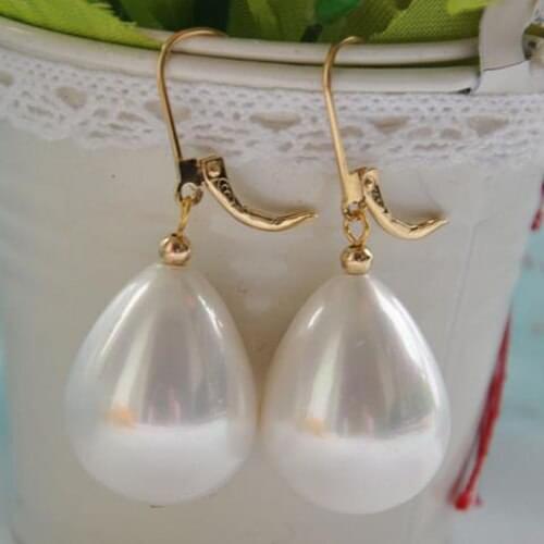 New Arrival Favorite Pearl Earrings 15x20mm White Drip South Sea Shell Pearl Gold Color Dangle Earring Charming Women Gift
