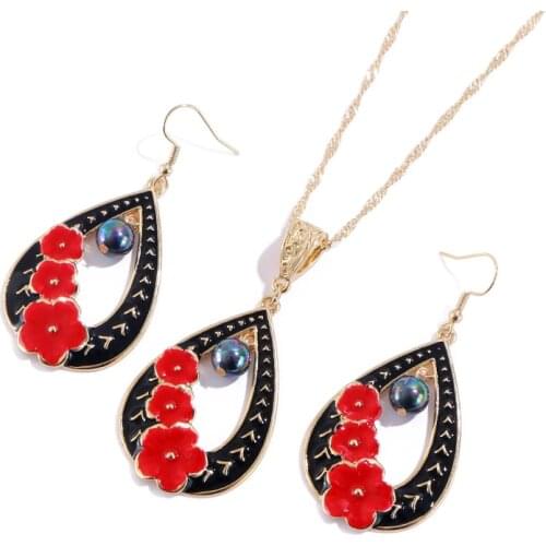 KOMi Polynesian Hawaiian Samoa Marshall Style Glass Pearl Charm Flower Black Red Enameled Necklace Pendant Dangle Earrings Set