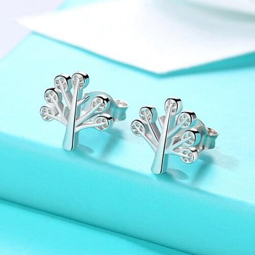 Fashion Small Trees Stud Earrings For Women Creativity Sweet Glossy Leaves Simple Plant Ear Partner Personality Female Jewelry