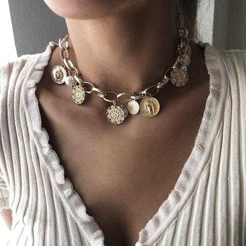 2021NEW global hot selling jewelry temperament elegant coins short necklace women retro exaggerated Necklace