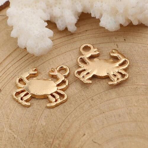 DoreenBeads Fashion Zinc Based Alloy Ocean Jewelry Charms Crab Animal Gold Color DIY Charms 16mm x 15mm, 1 Packet ( 30 PCs/Set )