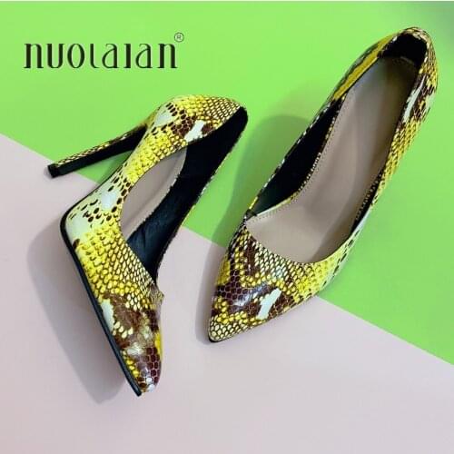 Brand fashion Women Shoes Snake Printed Woman Shoes Party Sexy Stilettos High Heels 9cm Pointed Toe Women Pumps