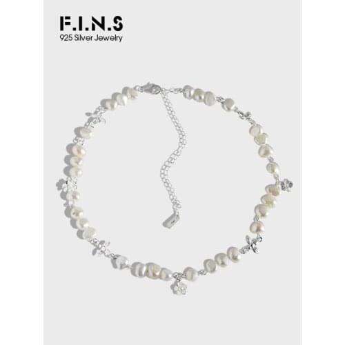 F.I.N.S Korean INS Irregular Cultured Pearl Small Flower Bee 925 Sterling Silver Choker Baroque Pearl Necklace Fine Jewelry