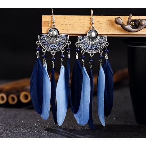 Creative Feather Earrings Bohemian Long Feather Dangle Earrings for Women Beach Chain Tassel Drop Earrings Wedding Jewelry