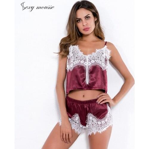 Sexy mousse pajamas for women Womens nightwear set black retro sweet shorts lace elegant fashion strap short stitch sloth night