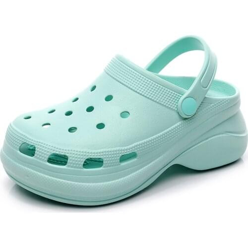 2021 Trend Summer Shoes Womens Platform Garden Shoes Sandals Clogs for Women Increase Outdoor Croks Beach Slippers Tongs