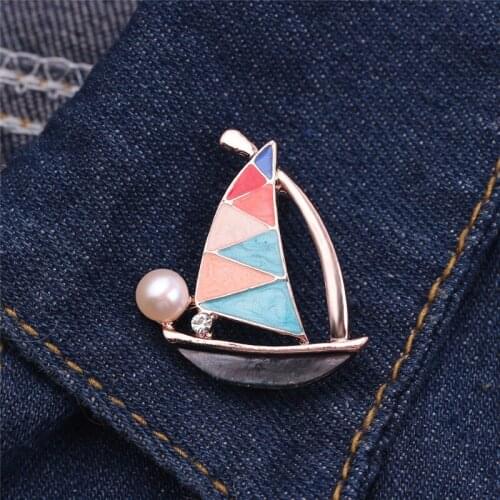 Colorful Sailing Boat Sailboat Brooches Enamel Pins Women Mens Alloy Party Banquet Brooches Womens Bag Garment Accessories