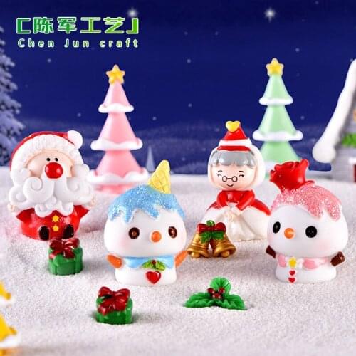Christmas Decoration Santa Christmas Tree Figurines Fairy Garden Decor Snow Landscape Model Ornaments Resin Figurines Miniatures