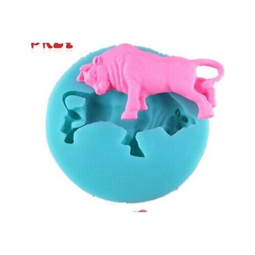 Cow Fondant Cake Mold Cookie Biscuit Cake Mold Mould Craft DIY 3D Sugarcraft Cake Decorating Tools