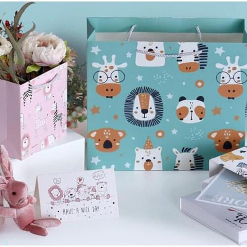 10pcs New Childrens Gift Bag Creative Cartoon Gift Bag Birthday Companion Hand Gift Tote Bag Party Holiday Packaging Supplies