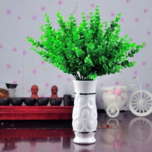 1 Pc Artificial Eucalyptus 7-Branches Green Artificial Fake Plastic Eucalyptus Leaves Plant Home Decor Festive Party Supplies