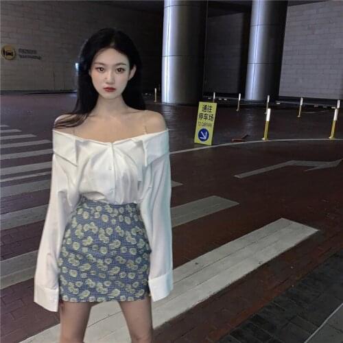 Shirt Spring 2021new Womens Design Sense Non-mainstream Chain Chic Top off-Neck off-Shoulder Loose Chiffon