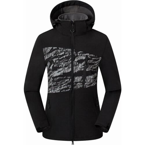 Brand Soft shell Outdoor Women Hiking Jacket Waterproof Windproof Uv-proof Fleece Jacket Female Skiing Cycling Fishing Jacket