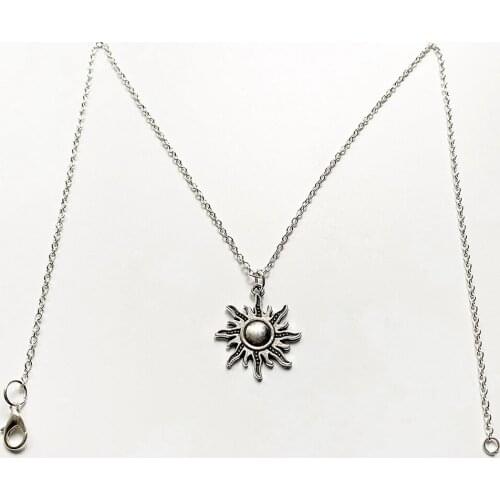 Vintage Tibetan Silver Sun Pendant Necklace Women Jewelry Silver Long Chain Natural Stone Beads Pendant Necklace Jewelry Handmad