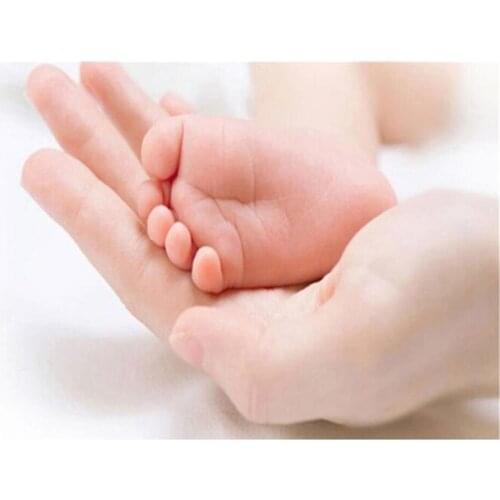 Dpsprue 5D DIY Diamond Painting Full Square/Round Hand Baby Foot Cross stitch Kit Mosaic Rhinestones Diamond Embroidery Gift