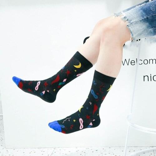 1PC Mens And Womens Socks Tide Cotton Creative Retro Middle Stockings Leisure Trend Cartoon Flower