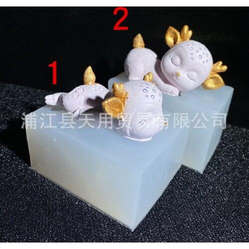 Cute and Creative Sleeping Elk Modeling Aromatherapy Gypsum DIY Naughty Elk Mousse Chocolate Silicone Mold Cake Decorating Tools