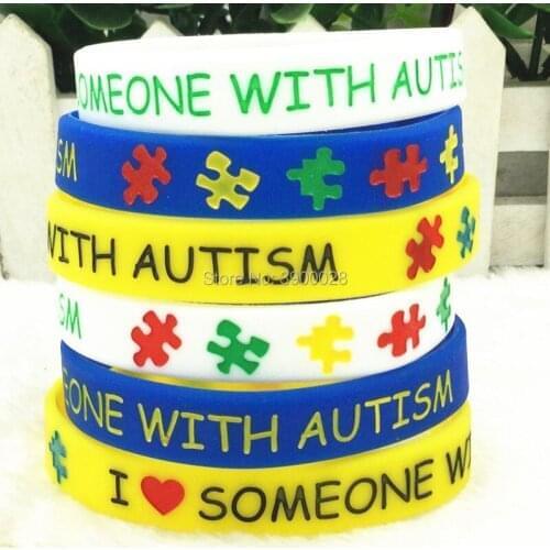 1pc Yellow blue whtie I love someone with Autism wristbands silicone bracelets
