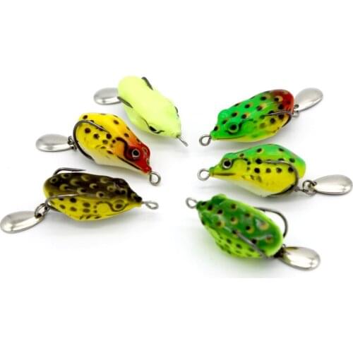 Gorgons 1Pcs 4cm 7g Artificial Softbait Top Water Floating BKK Hooks Soft Fishing Lure Frog